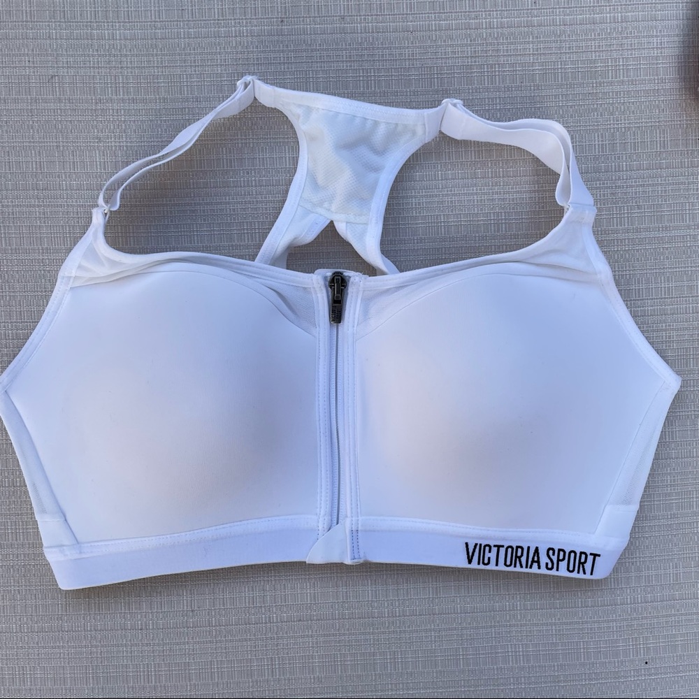 Victoria Sport 36C Bra